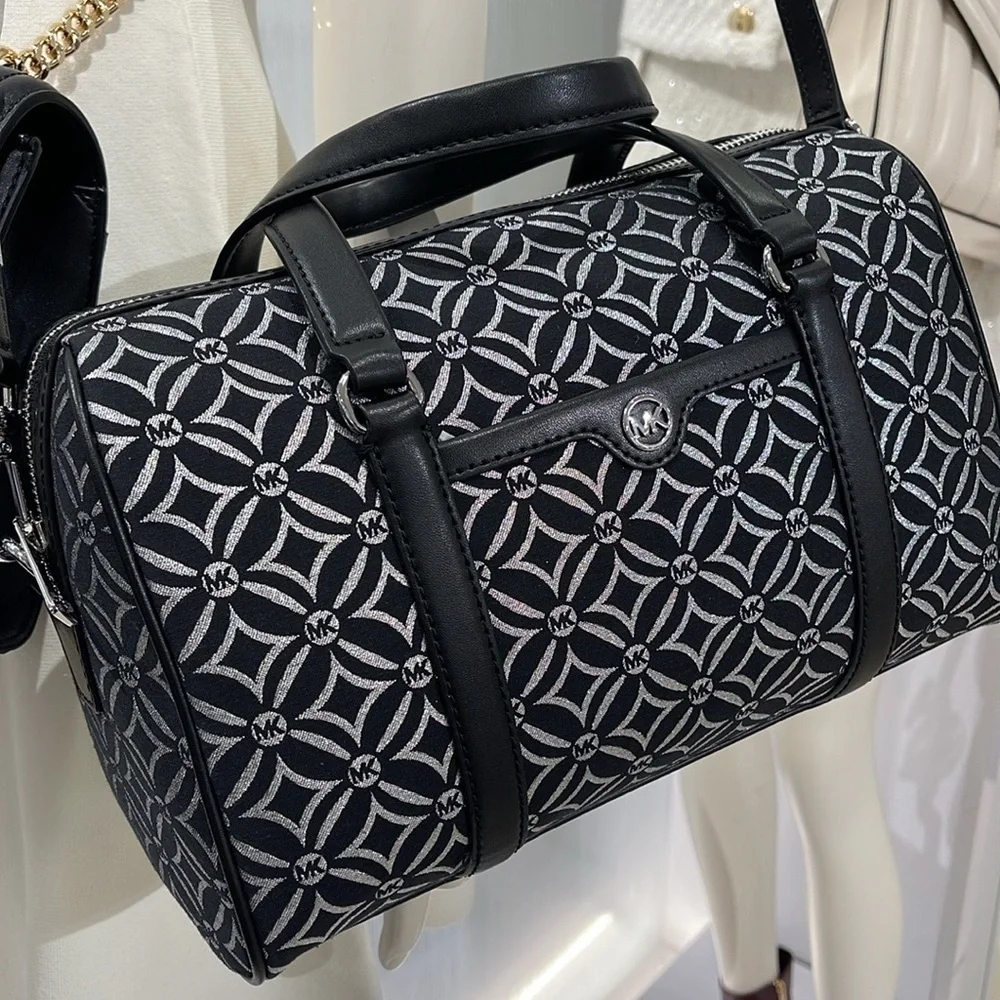MICHAEL KORS JST TRAVEL MEDIUM DUFFLE SATCHEL SHOULDER CROSSBODY BAG MK BLACK